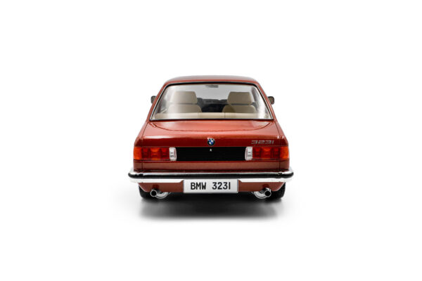 BMW 323i E21 1980 1/18 Scale