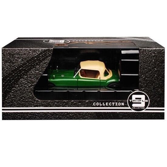 MGA MK1 Twin Cam Roadster Soft Top Closed