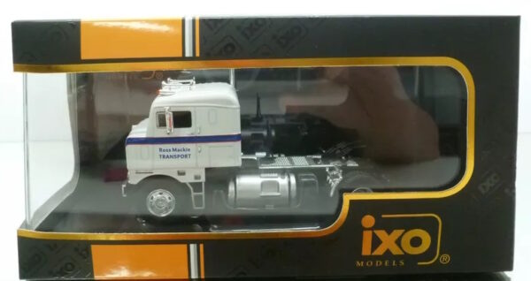 Kenworth Bull Nose 1950 White/ Blue 1/43 Scale