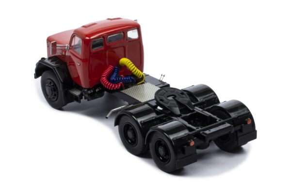 Magirus Jupiter 6x6 1/43 Scale