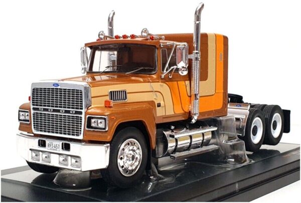 Ford LTL-9000 Prime Mover 1978  Brown/Beige 1/43 Scale