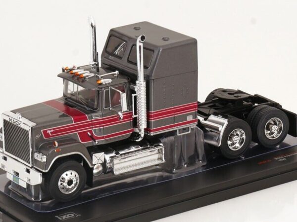 Mack Superliner Magnum 1985 1/43 Scale