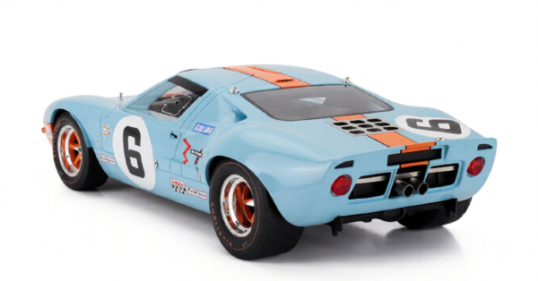 Ford GT40 4.9l V8 #6 1/12 Scale