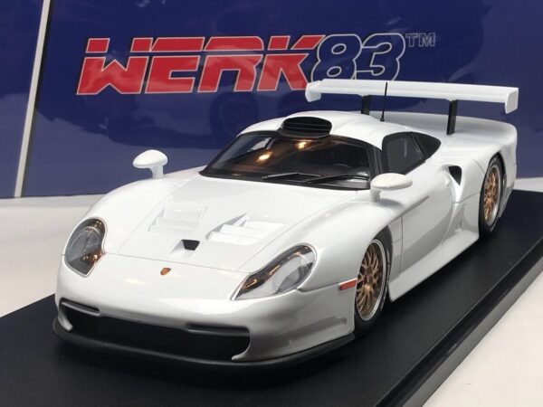 Porsche 911 GT1 1997 Street Version White 1/18 Scale