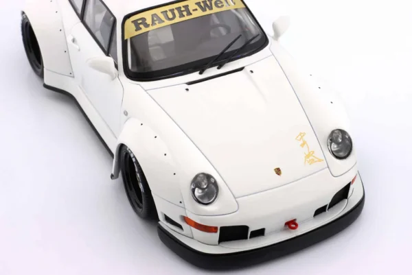 Porsche 911 (993) RWB 1/18 Scale