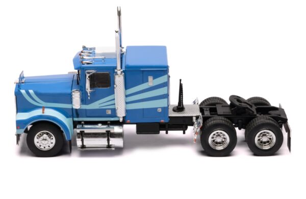 Marmon CHDT 1980 Blue Prime Mover 1/43 Scale