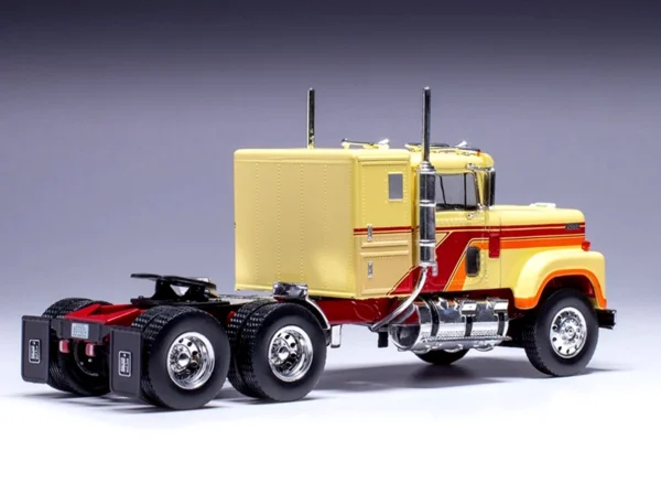 International Transtar 4300 SZM 1980 Prime Mover 1:43 Scale